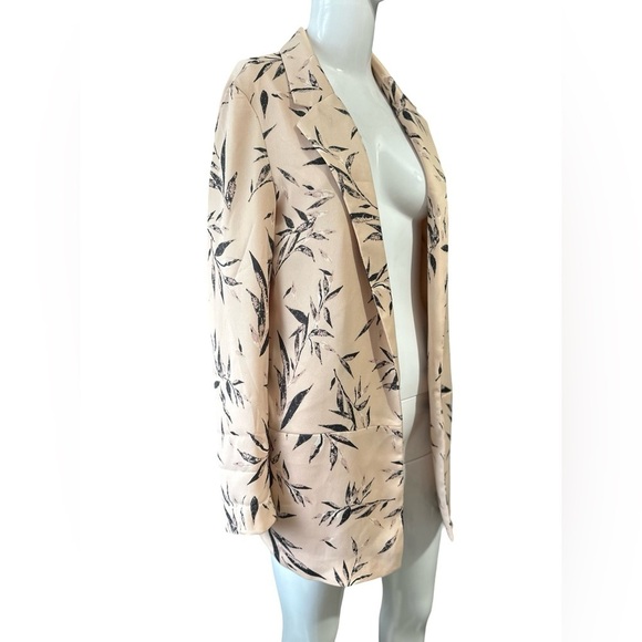 Dynamite Jackets & Blazers - Dynamite pink and Black Nature Print Blazer